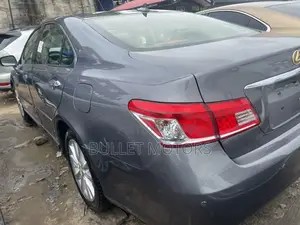 Lexus ES 350 FWD 2014 Gray