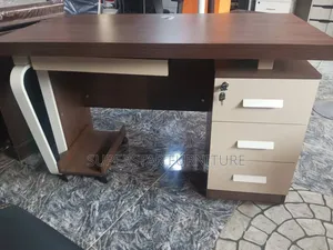 Executive 1.2metets Office Table