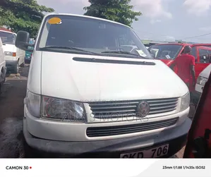 Volkswagen Transporter 2005 White