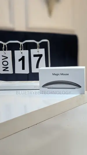 Brand New Magic Mouse(Apple)