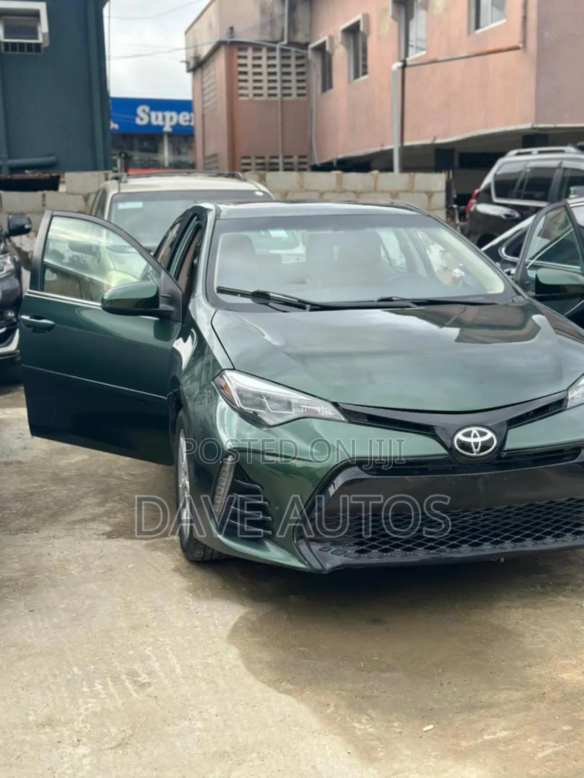 Toyota Corolla LE 4dr Sedan (1.8L 4cyl CVT) 2016 Green