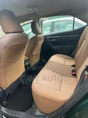 Toyota Corolla LE 4dr Sedan (1.8L 4cyl CVT) 2016 Green