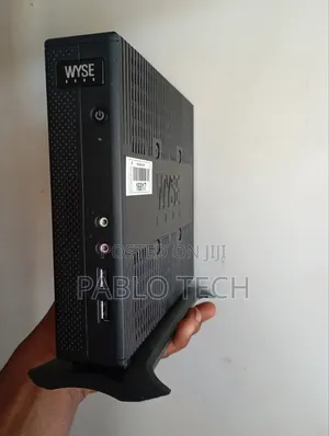 Desktop Computer Dell 4GB AMD SSD 128GB