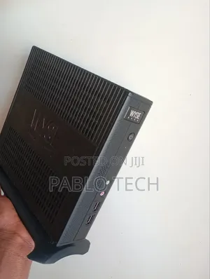 Desktop Computer Dell 4GB AMD SSD 128GB