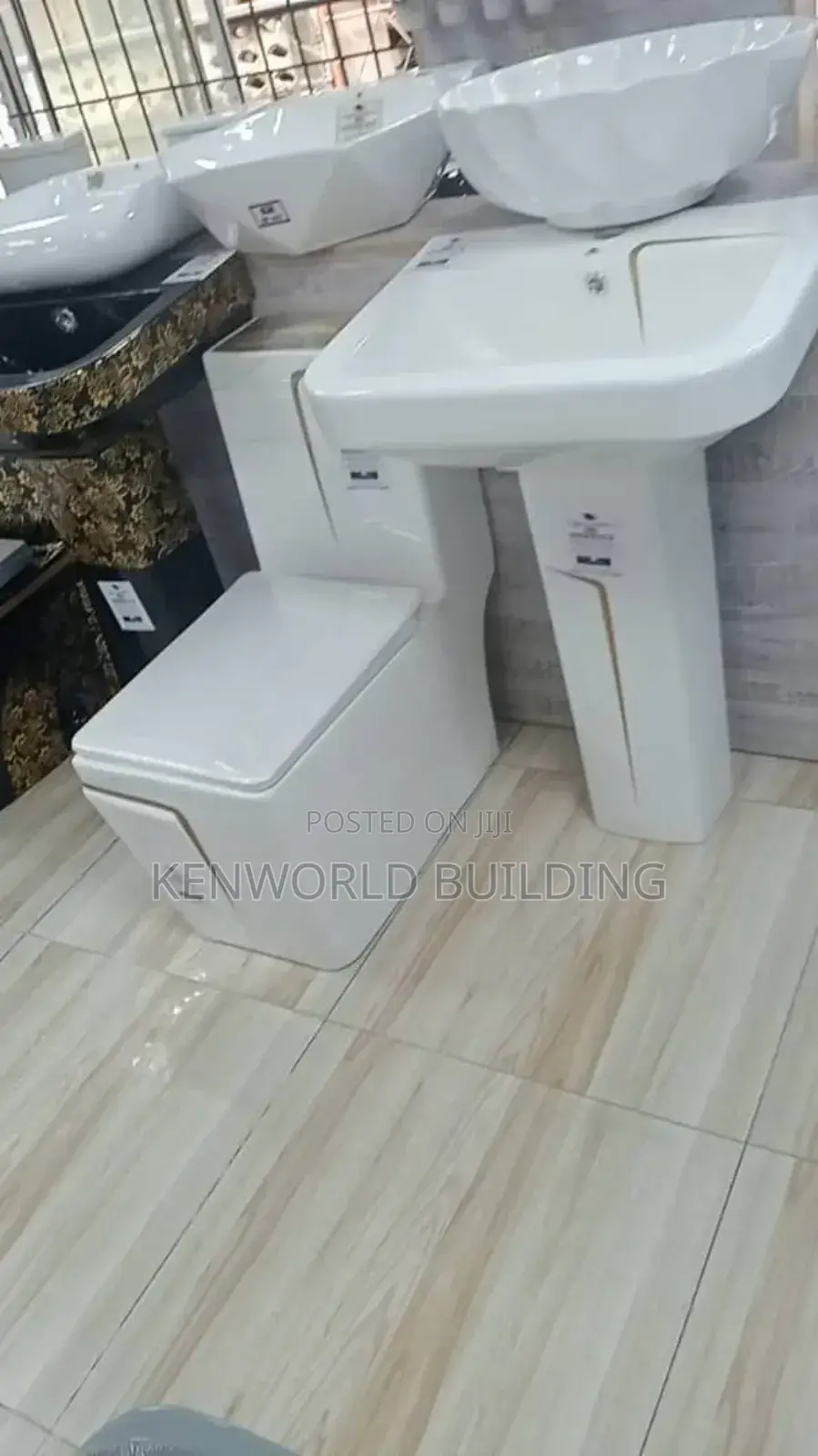Luxury Square Back-to-Wall Set