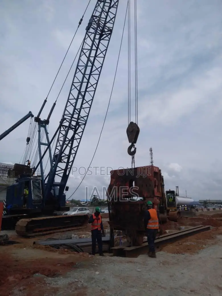 Crawler Crane