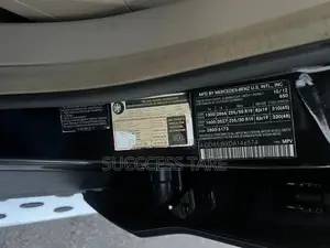 Mercedes-Benz E350 2013 Black