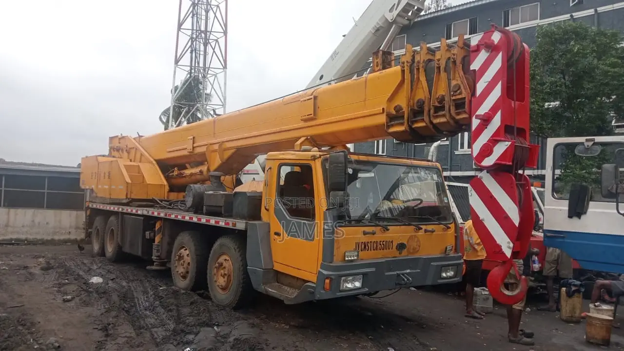 Mobile Crane