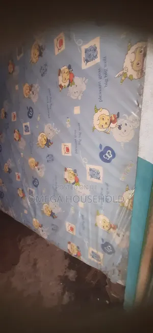 6by6 by 8inches Good Matress