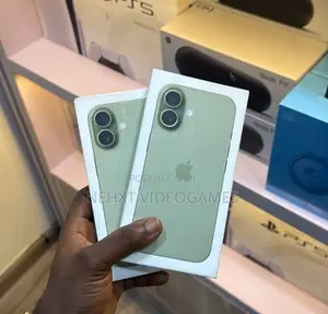 New Apple iPhone 17 256 GB Green
