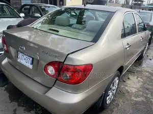 Toyota Corolla LE 2007 Gold