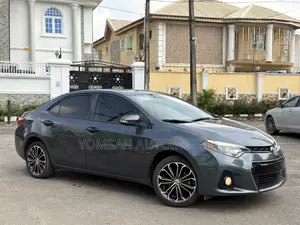 Toyota Corolla S w/Special Edition Pkg (1.8L 4cyl CVT) 2016 Gray