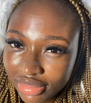 Lash Extension Home Service