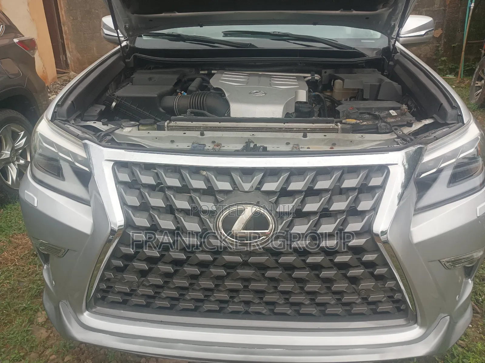 Lexus GX 2015 Silver