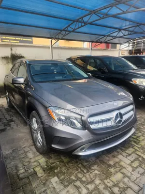 Mercedes-Benz GLA 250 2015 Gray