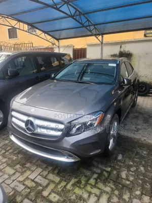 Mercedes-Benz GLA 250 2015 Gray