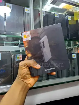 New Samsung Galaxy Z Fold6 512 GB Black