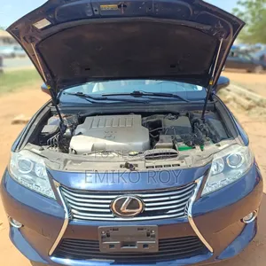 Lexus ES 2014 Blue