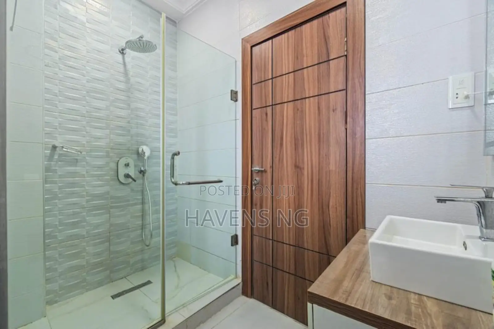 Luxe 3 Bedroom Apartment