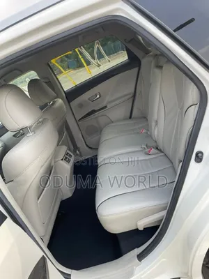 Toyota Venza 2013 White