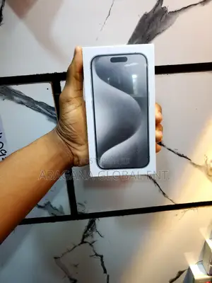 New Apple iPhone 15 Pro Max 256 GB Silver