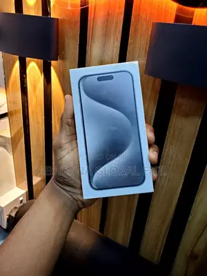 New Apple iPhone 15 Pro Max 256 GB White