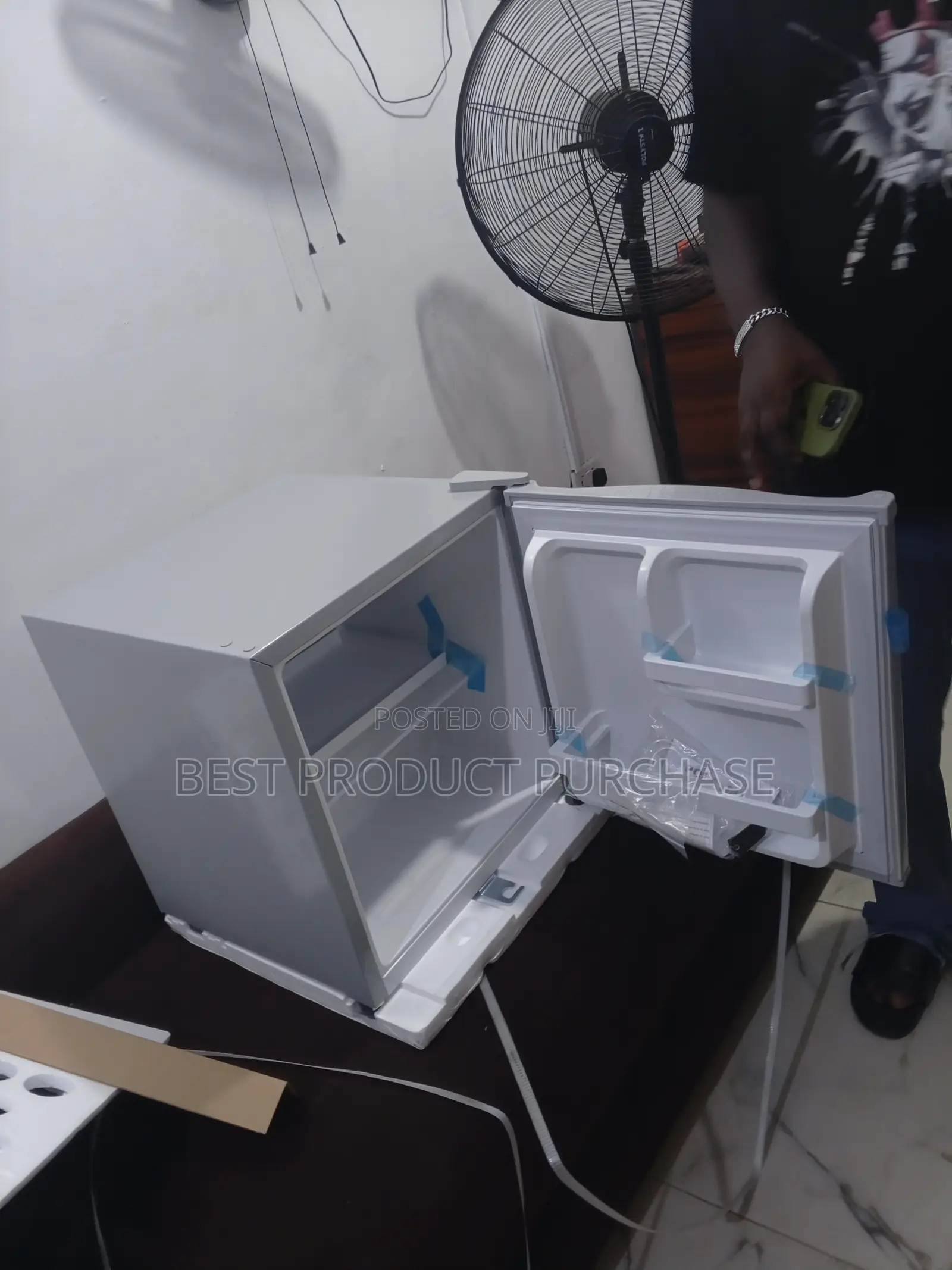 Polystar 45l Under-Desk/Bedside Fridge