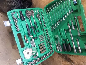 121 Pc's Socket Set