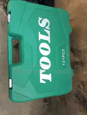 121 Pc's Socket Set