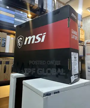 New Laptop MSI Raider GE78HX 32GB Intel Core Ultra 9 SSD 1T