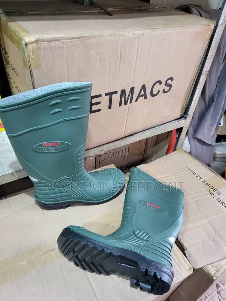 Trucker Rain Boot