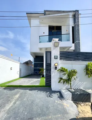 5bdrm Duplex in Ajah for sale