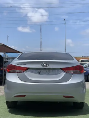 Hyundai Elantra GLS 2011 Silver
