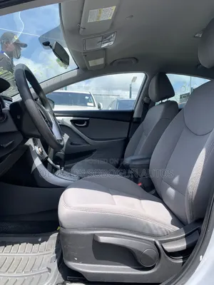 Hyundai Elantra GLS 2011 Silver