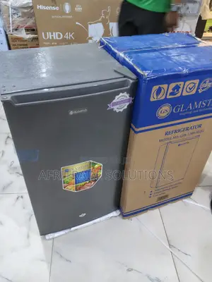 Glamstar 90l Compact Fridge – Home Office