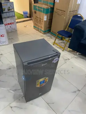90l Glamstar Vertical Fridge GRF-120s-M