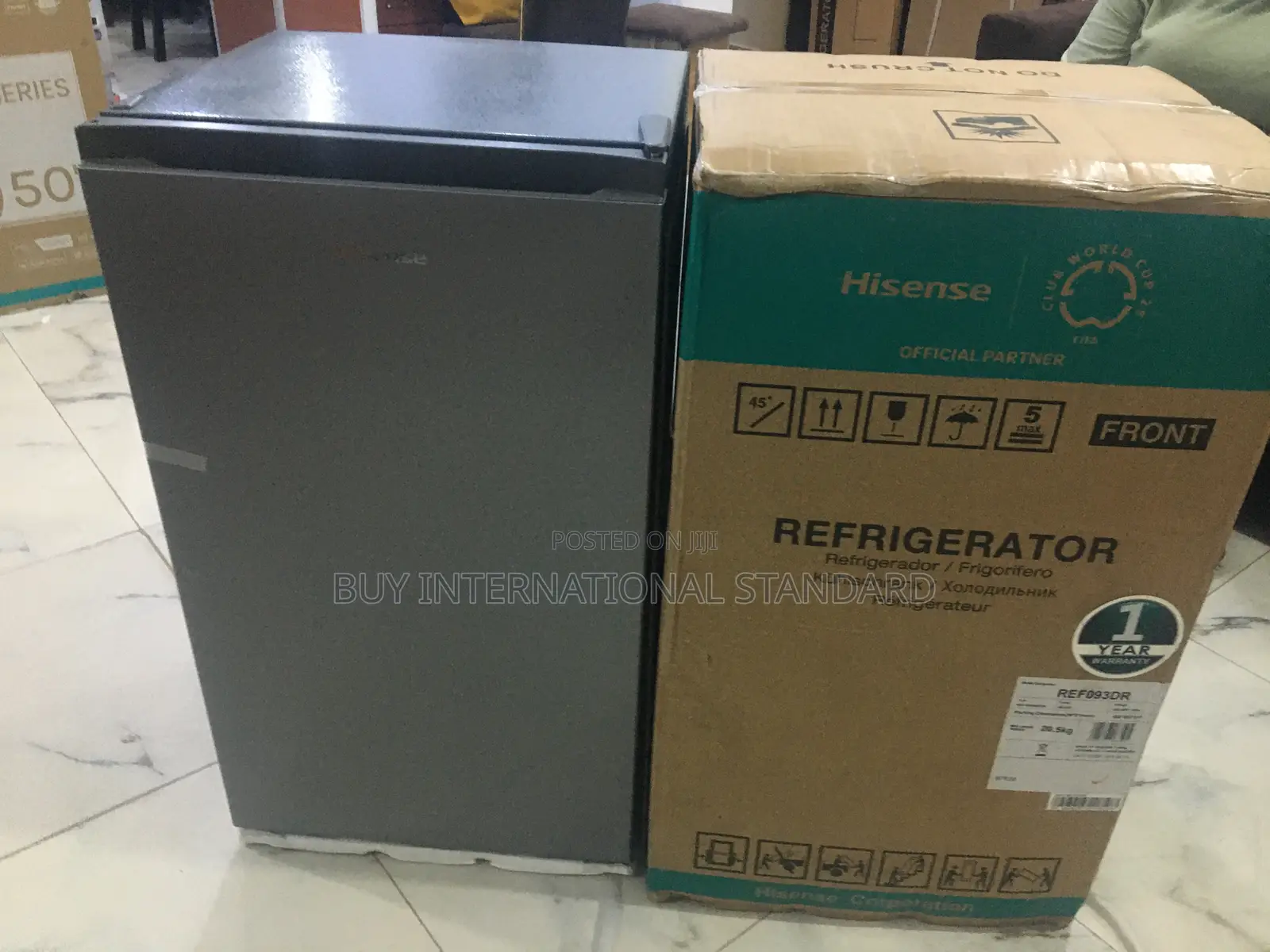Hisense 95l Refrigerator – Clean Interior
