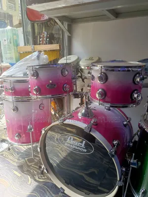 Professional Drum Pearl Roadshow 5 Set
