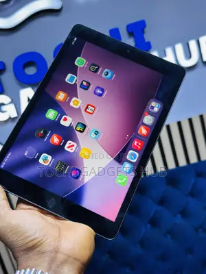 Apple iPad 10.2 (2021) 64 GB Gray