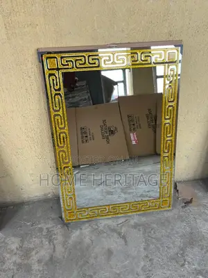 Mirror Without Light