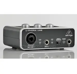 Behringer U-Phoria Um2 Audiophile 2x2 Usb Audio Interface