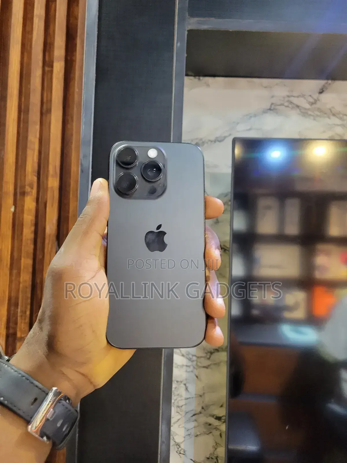 Apple iPhone 16 Pro 256 GB Black