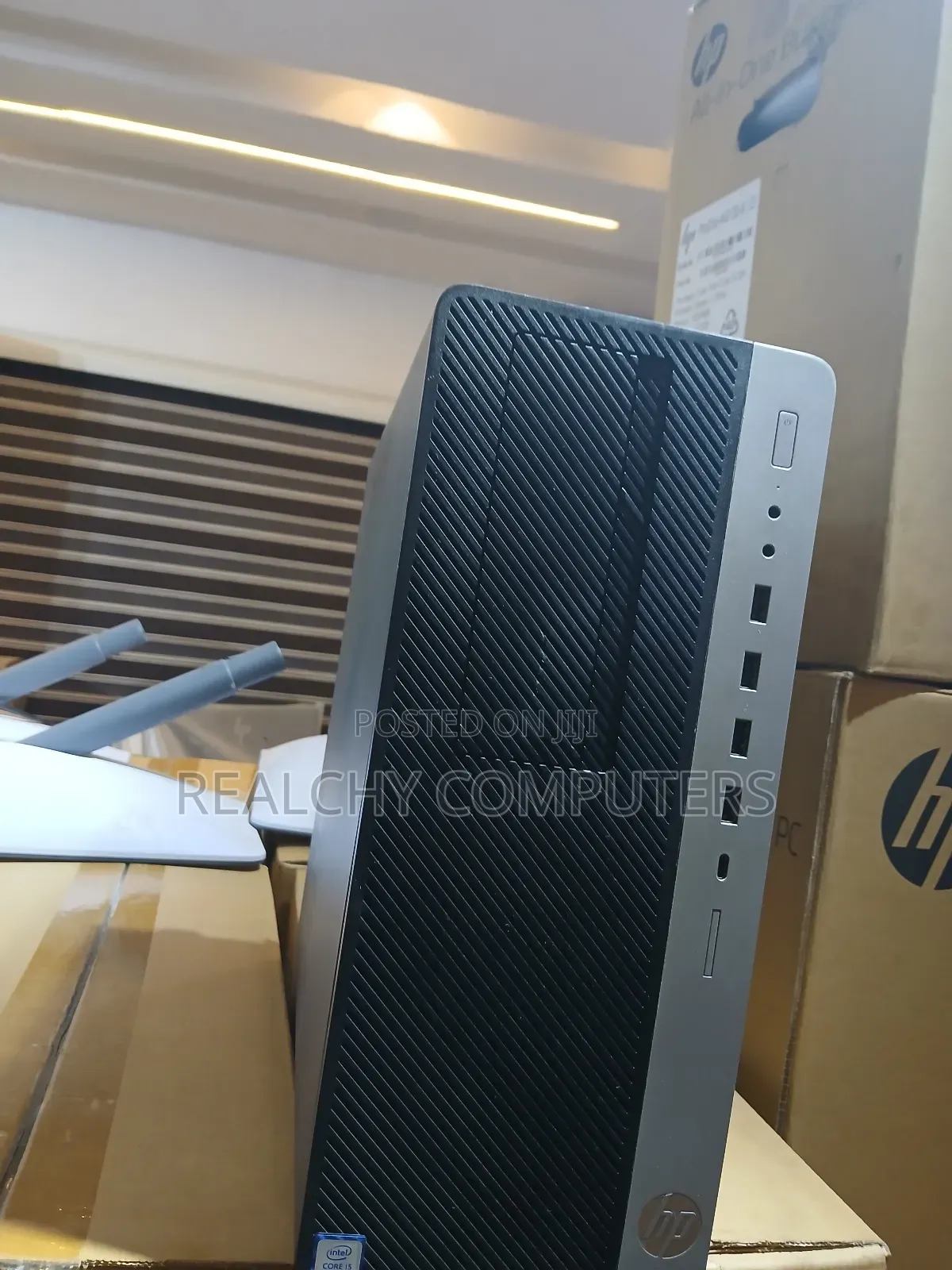 New Desktop Computer HP ProDesk 400 8GB Intel Core I3 SSD 256GB