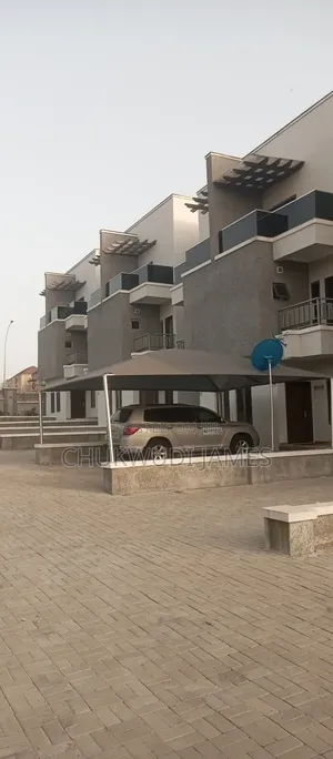 4bdrm Duplex in Guzape Property for sale