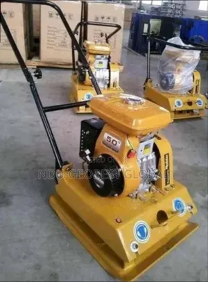 Original Robin Plate Compactor Machine