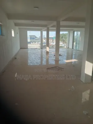 130sqm Off Space Directly on the Express Way at Olokonla ,Ajah for Rent