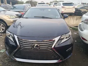 Lexus ES 350 FWD 2016 Blue