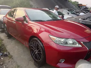 Lexus ES 350 FWD 2013 Red