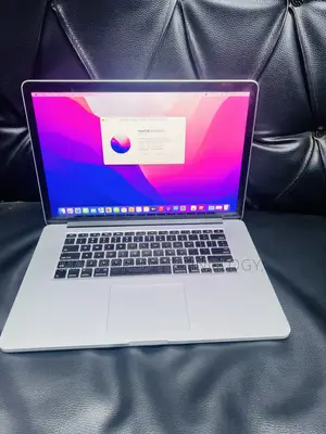 Laptop Apple MacBook Pro 2015 16GB Intel Core I7 SSD 512GB