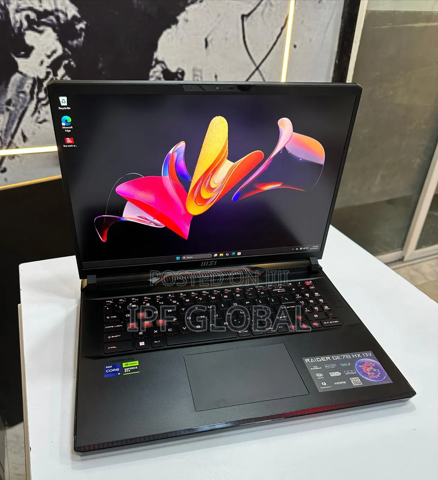 Laptop MSI Raider GE78HX 64GB Intel Core i9 SSD 1T